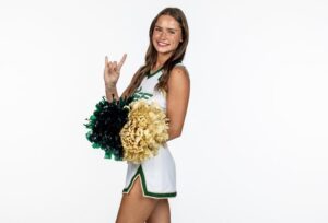 Delaney Porazinski – Age, Bio, Height, Weight, Boyfriend, Net Worth